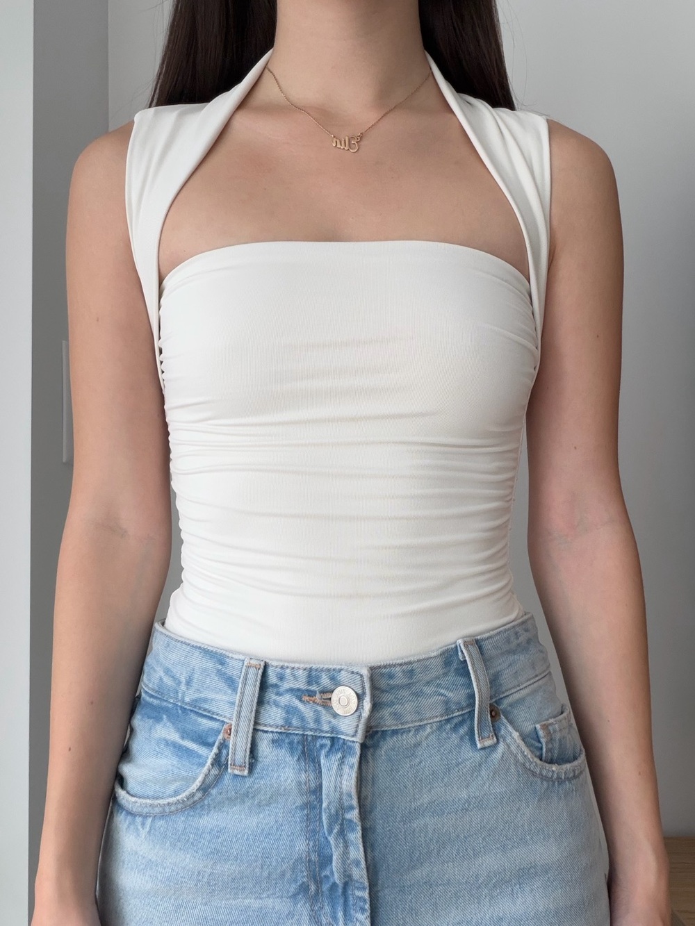Aritzia Babaton Contour Bodysuit